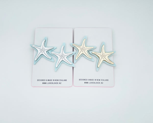 STARFISH STUD LARGE Pastel blue-gold